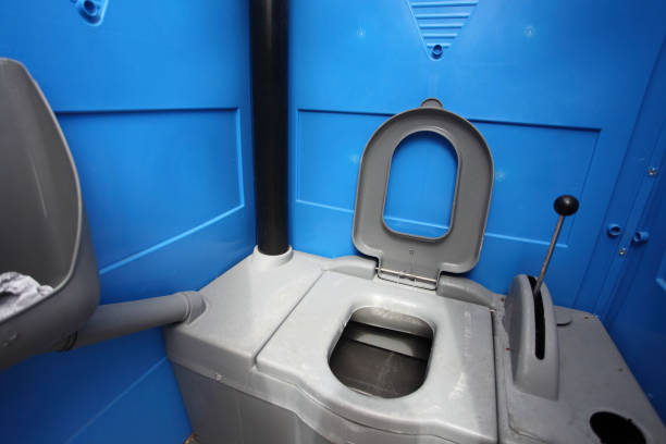 Best Luxury portable toilet rental  in Brier, WA